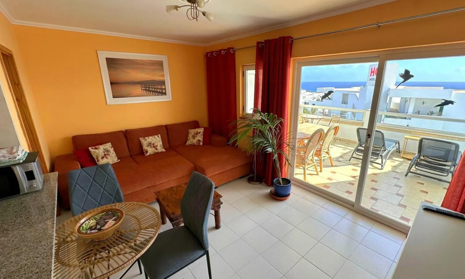 Apartment App 308 - Wundervoller Meerblick, Sehr Zentrale Lage, Angenehm Ruhig Tias